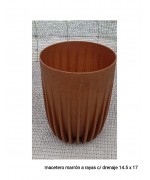 MACETERO MARRON A RAYAS CON DRENAJE (14.5 X 17 CM)